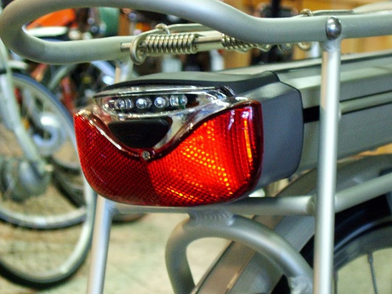 Rücklicht für Gazelle Innergy E-Fahrrad Elektro Fahrrad für Akku Version 1
