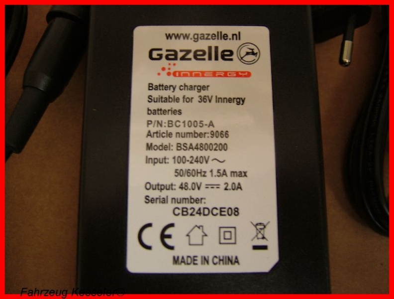 Original Gazelle Innergy Akku Batterie Ladegerät fürs Elektro Fahrrad E-Rad