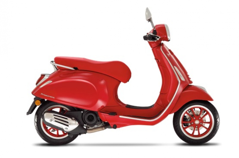Vespa Primavera RED 50 Rosso Sondermodell